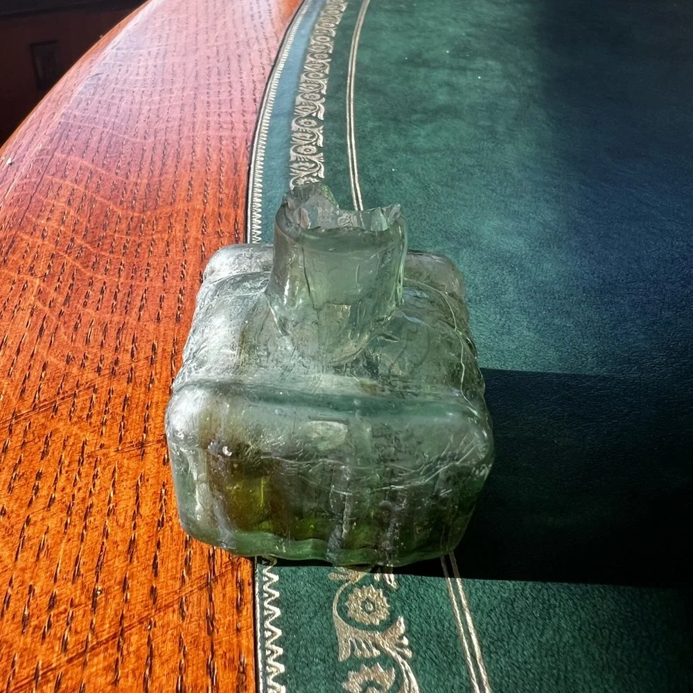Antique Vintage Victorian Glass Inkwell - Picture 2 of 8